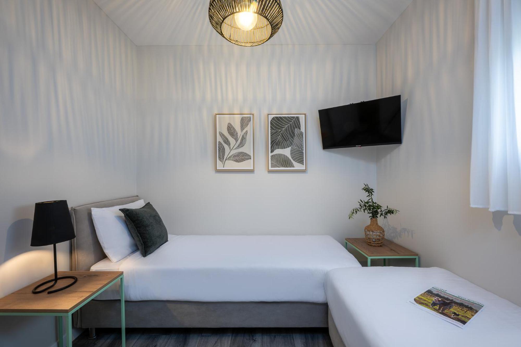 Erettz Dafna Travel Hotel 外观 照片
